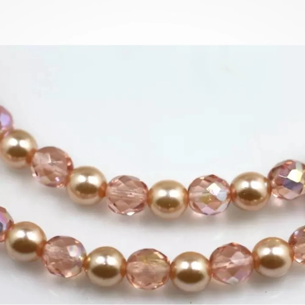 Joan Rivers pale pink glass pearls and faceted ab crystal necklace, 28 inches - Picture 6 of 9
